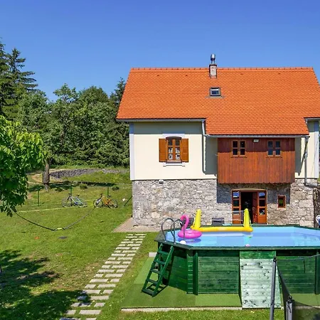 3 Bedroom In Naglici *