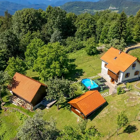 Holiday home 3 Bedroom In Naglici Kostel