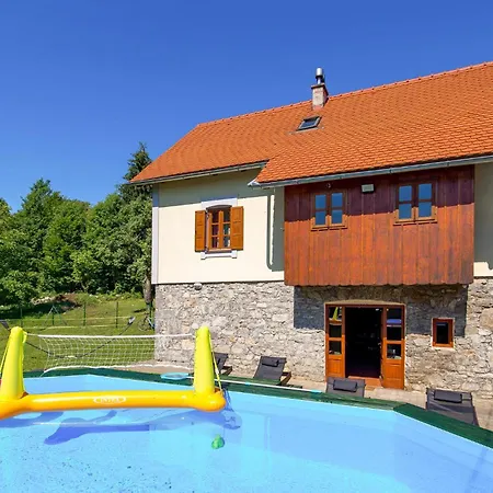 3 Bedroom In Naglici Feriehus Kostel