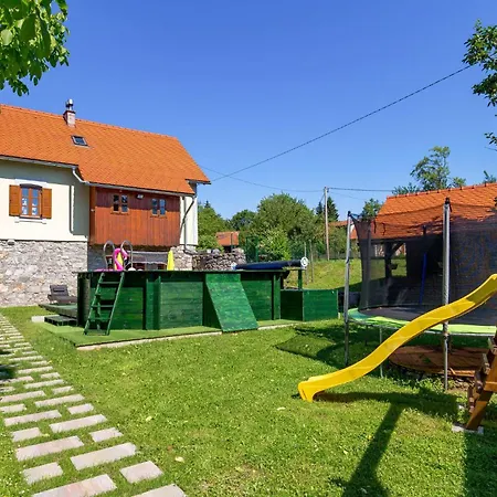 3 Bedroom In Naglici